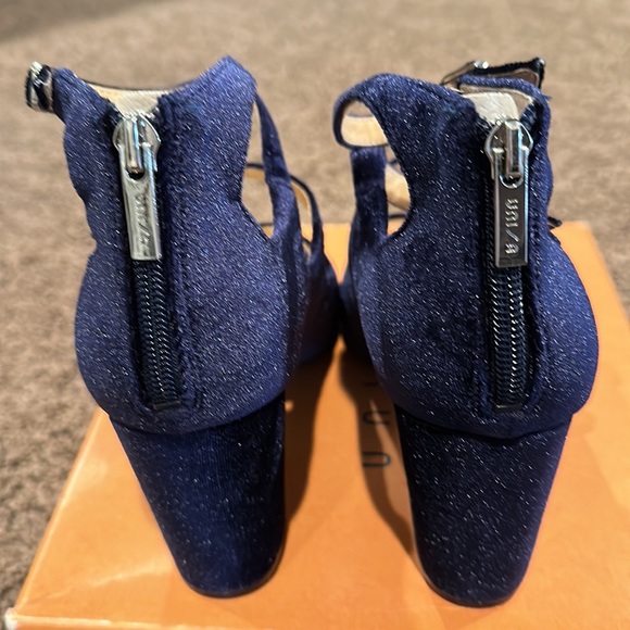 Unisa 8.5 medium blue worn once - Picture 3 of 5